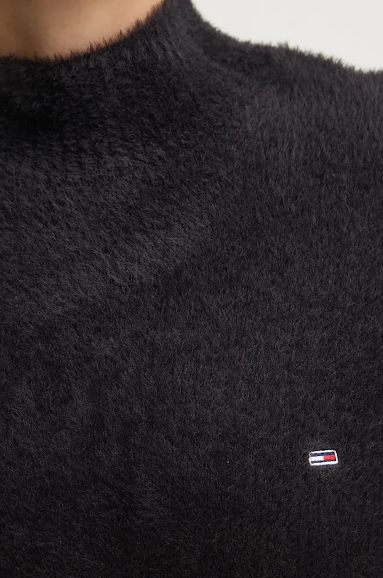 

Свитер Tommy Jeans, черный