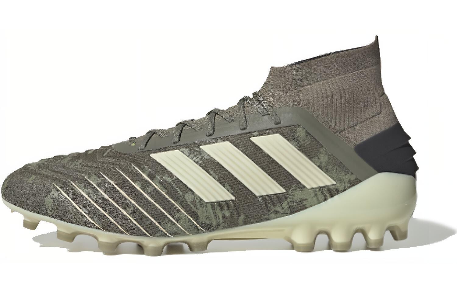 

Футбольные бутсы мужские Mid-top зеленые Adidas