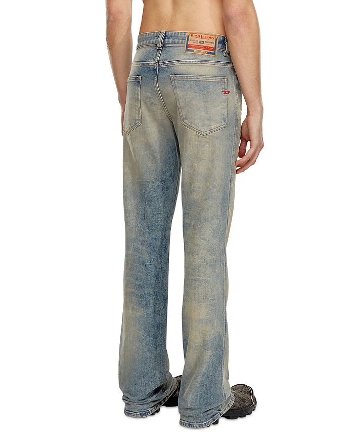 Джинсы Diesel 1998 D-Buck Bootcut в цвете Средне-синий — фото 3