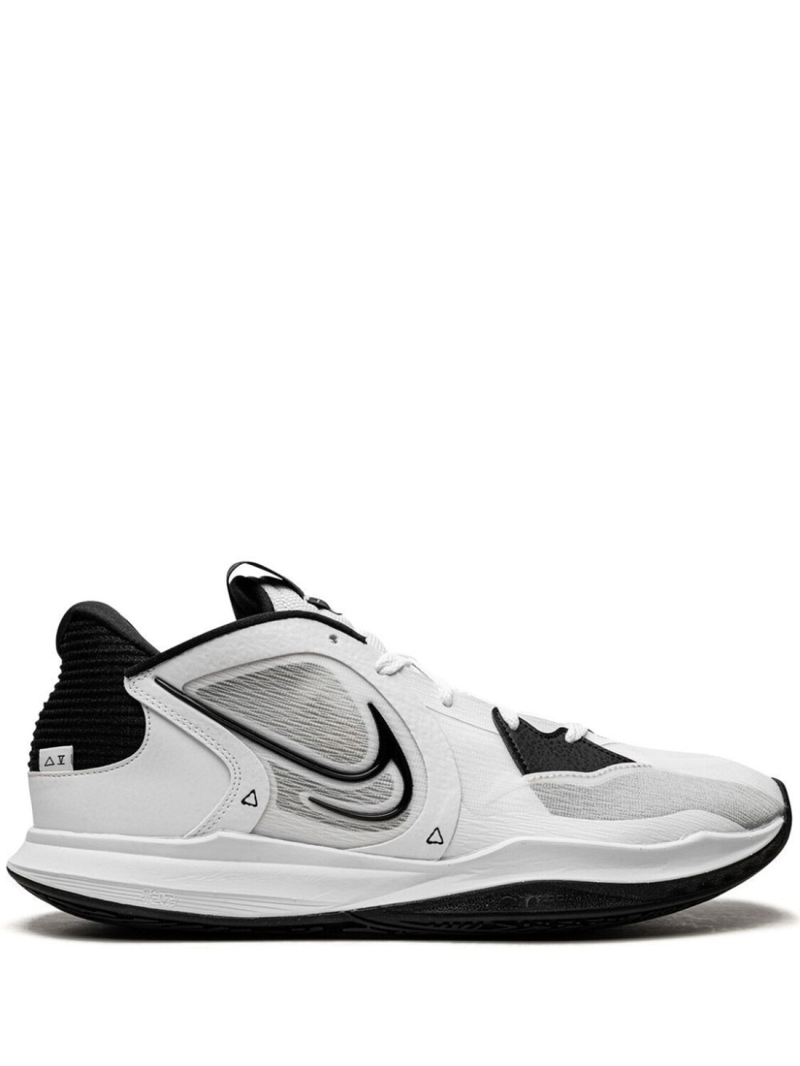 

Кроссовки Kyrie Low 5 Nike, белый