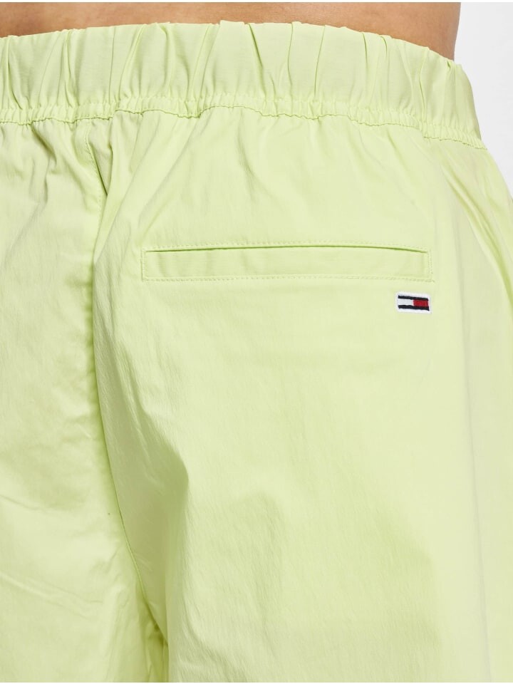 Тканевые шорты Tommy Hilfiger, цвет faded lime — фото 4