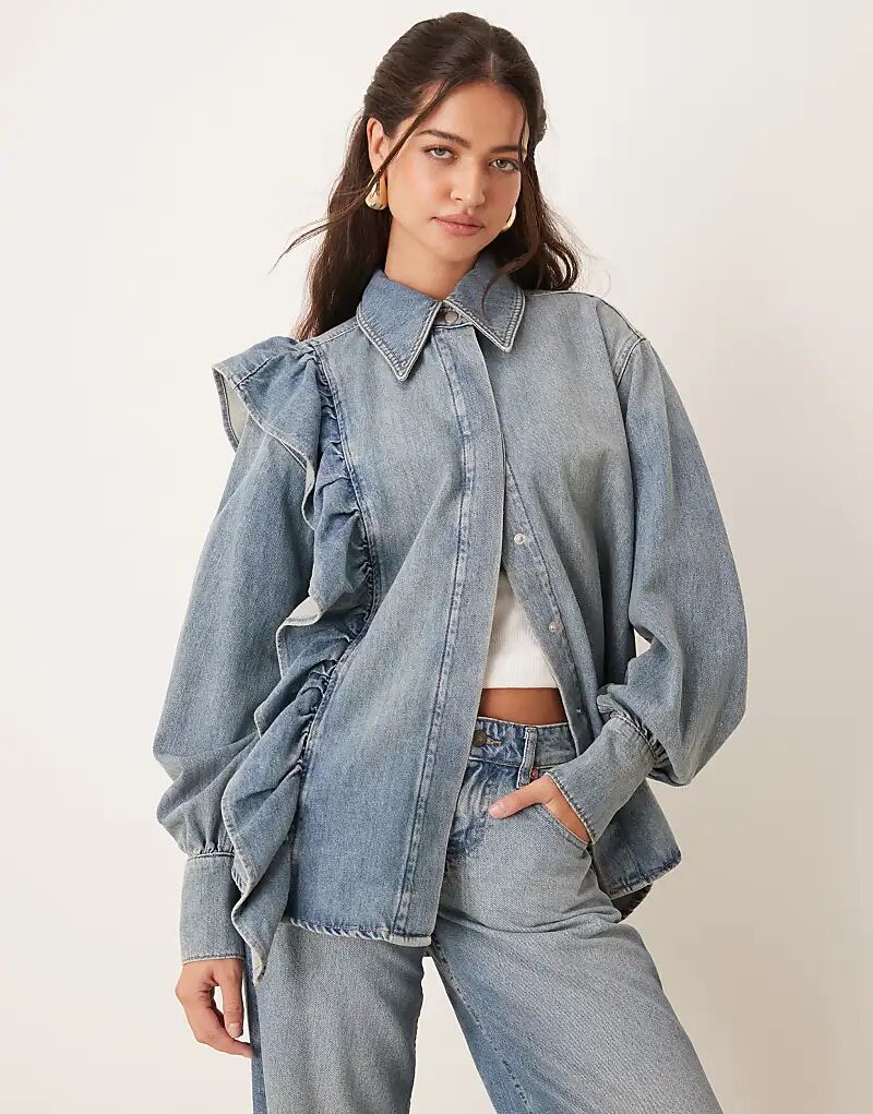 

Джинсовая рубашка с оборками в средне-синем цвете ASOS DESIGN