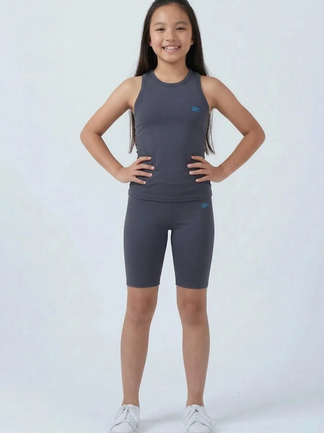 Узкие леггинсы Sportkind Short Tights серого цвета — фото 3