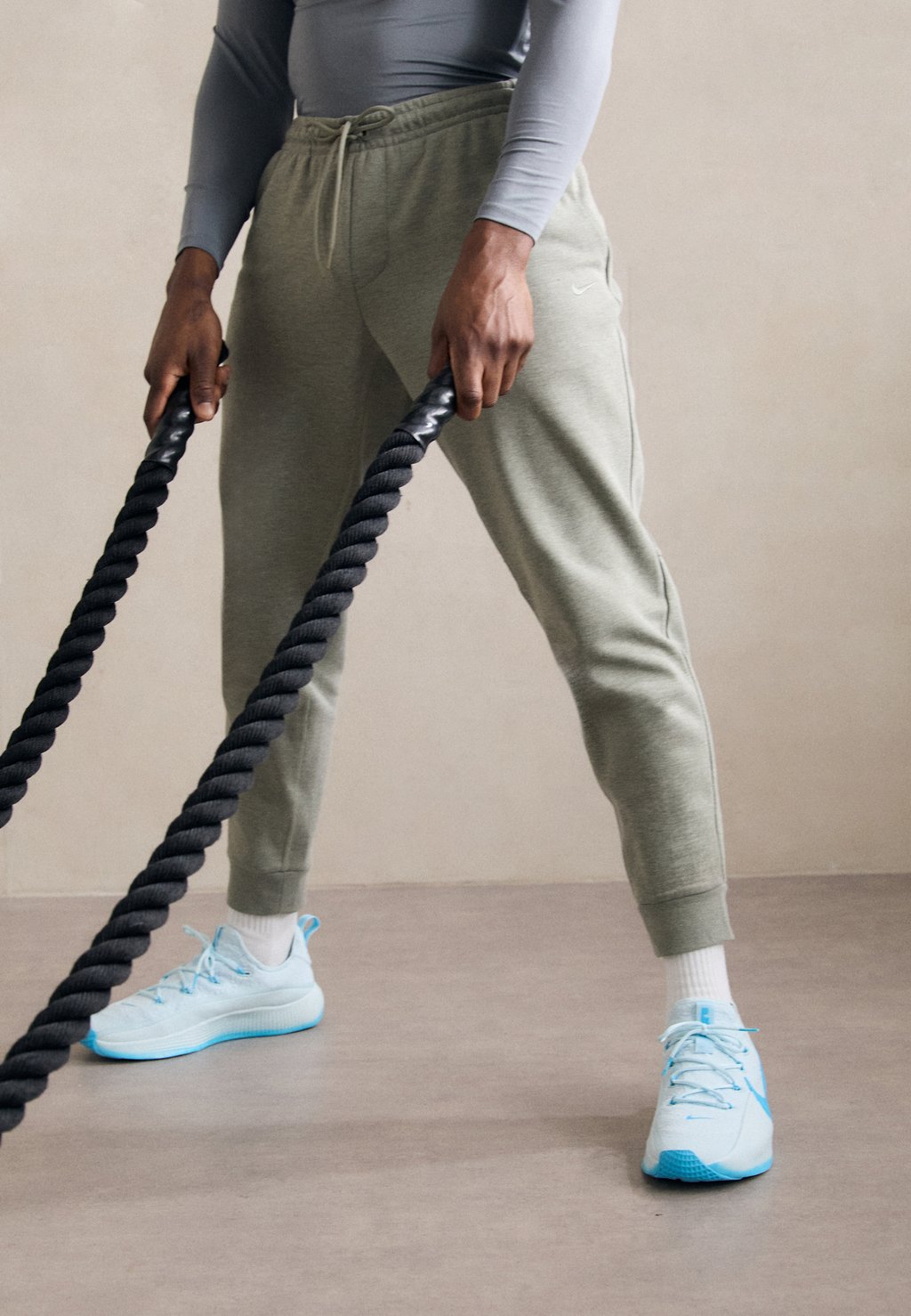 

Спортивные брюки PRIMARY Nike Performance, хаки