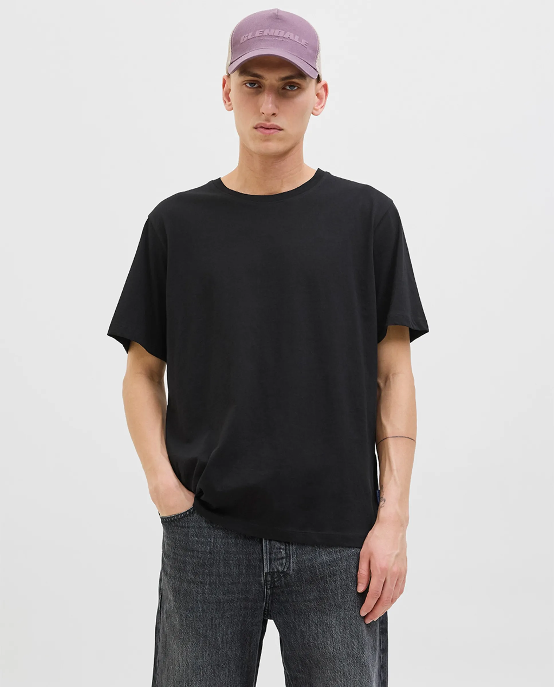 

Мужская футболка с коротким рукавом, однотонная, с принтом на спине Jack & Jones, черный