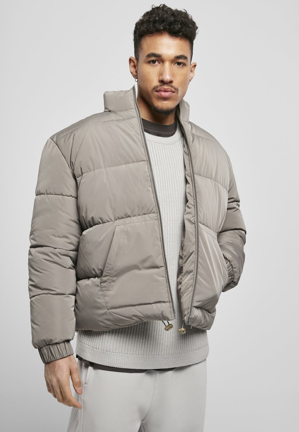 

Зимняя куртка CROPPED PUFFER JACKET Urban Classics, асфальт
