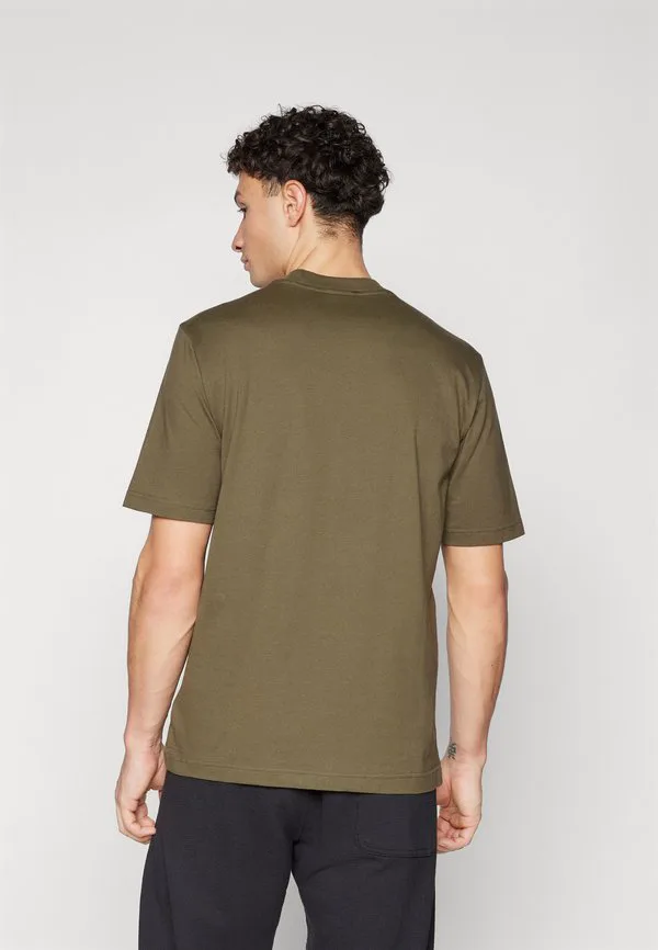Футболка с принтом Adidas Sportswear, Olive Strata/Black — фото 3