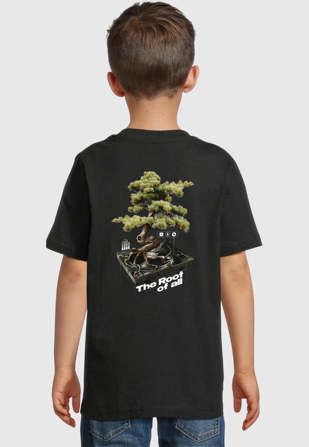 Футболка Mister Tee Shirt Root Of It All черного цвета — фото 4
