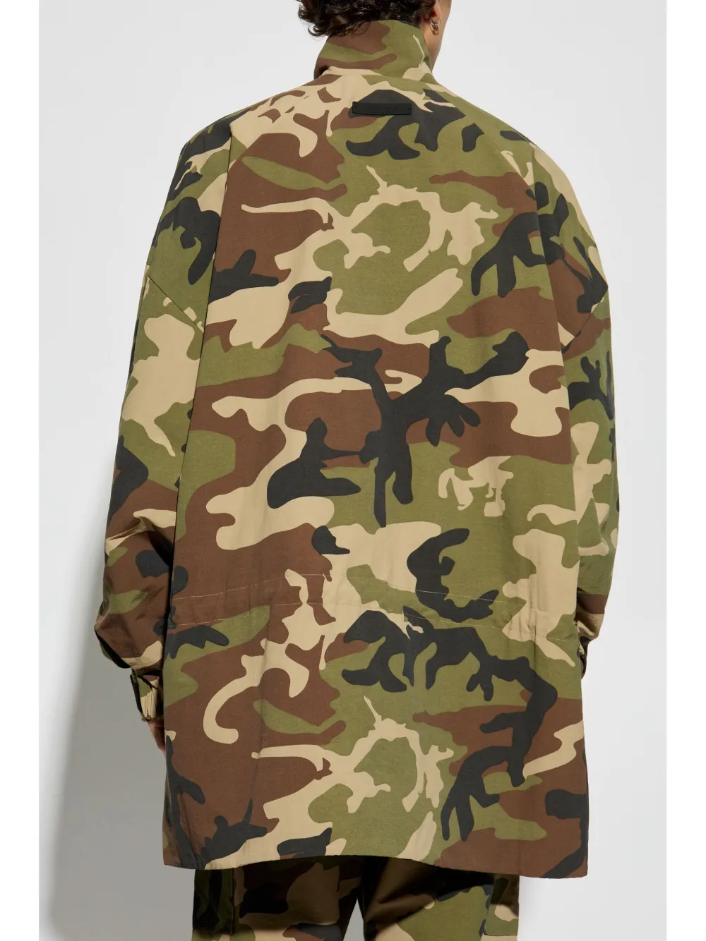 Куртка с камуфляжным принтом FEAR OF GOD ESSENTIALS, зеленый — фото 4