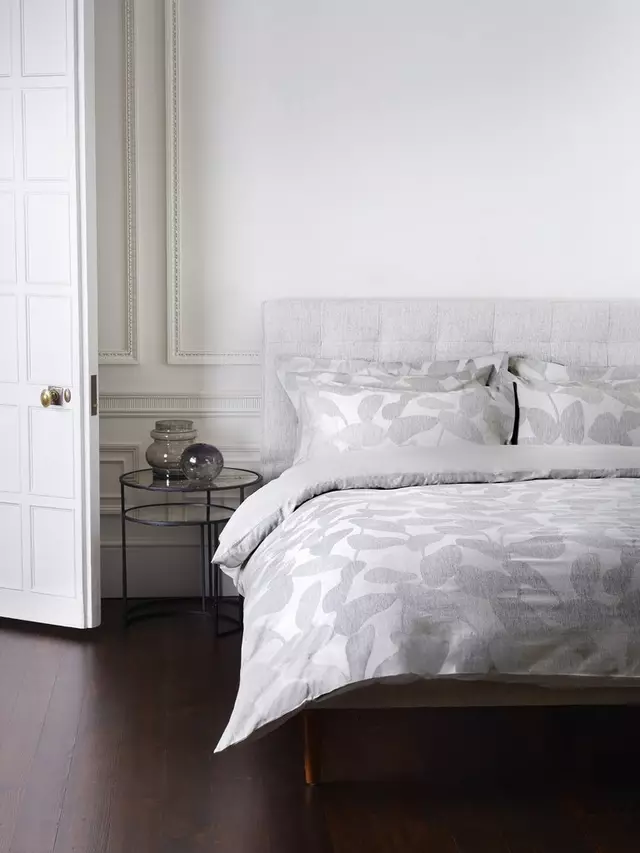 

Комплект пододеяльников Jasper Conran London Abstract Leaf Jacquard Duvet