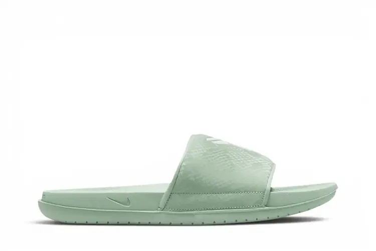 Шлепанцы Nike Offcourt Slide, зеленый