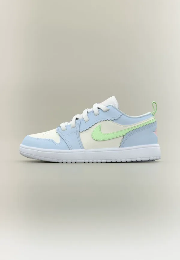 Кроссовки jordan 1 alt se унисекс Jordan, Half Blue/Vapor Green/Sail/White/Med Soft Pink