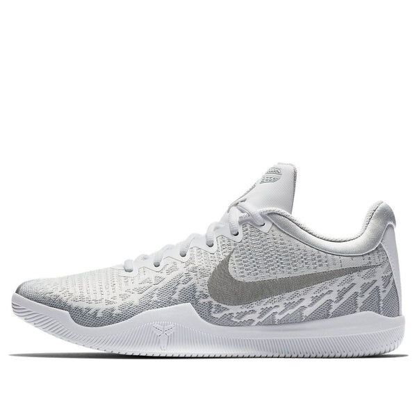 

Кроссовки мамба ярость Nike, белый