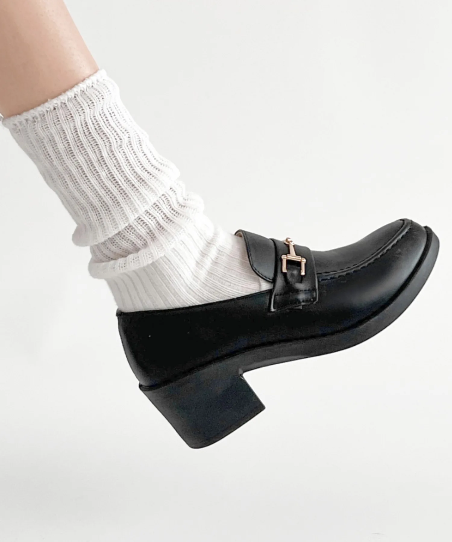 Женские лоферы на платформе Shoes in Closet 7525 бежевые — фото 2