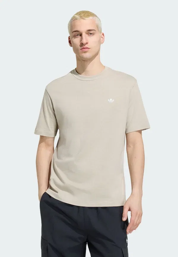 Футболка Adidas Originals Loo31 basic t-shirt, цвет хаки
