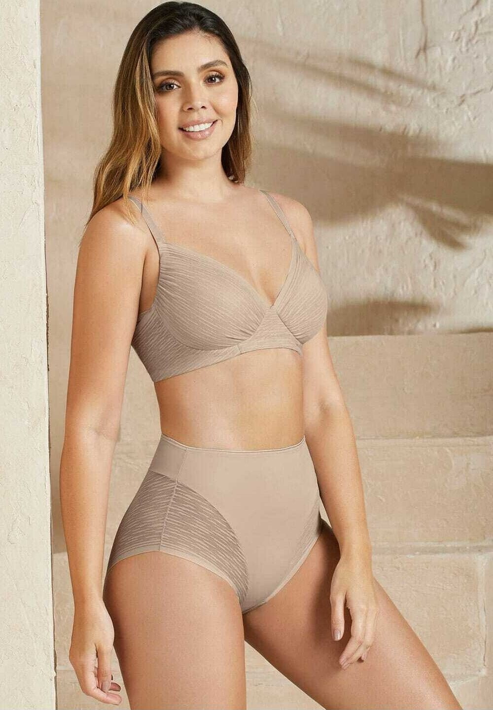 

Корректирующее белье HIGH-WAISTED Leonisa, бежевый