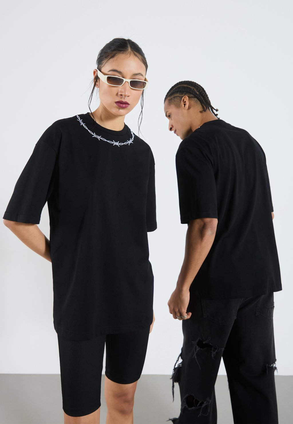 

Футболка с принтом UNISEX YOURTURN, черный