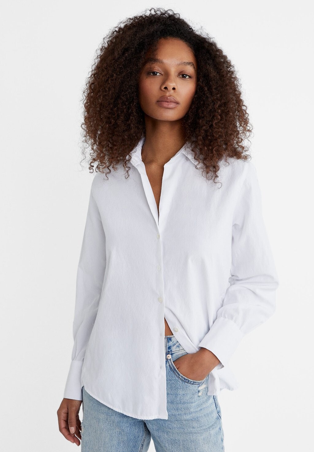 

Блузка-рубашка Stradivarius, цвет white