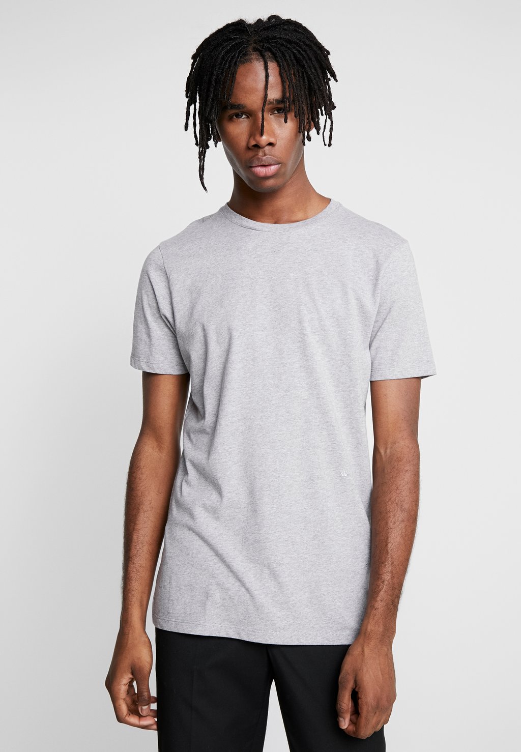

Базовая футболка TEE Junk De Luxe, серый