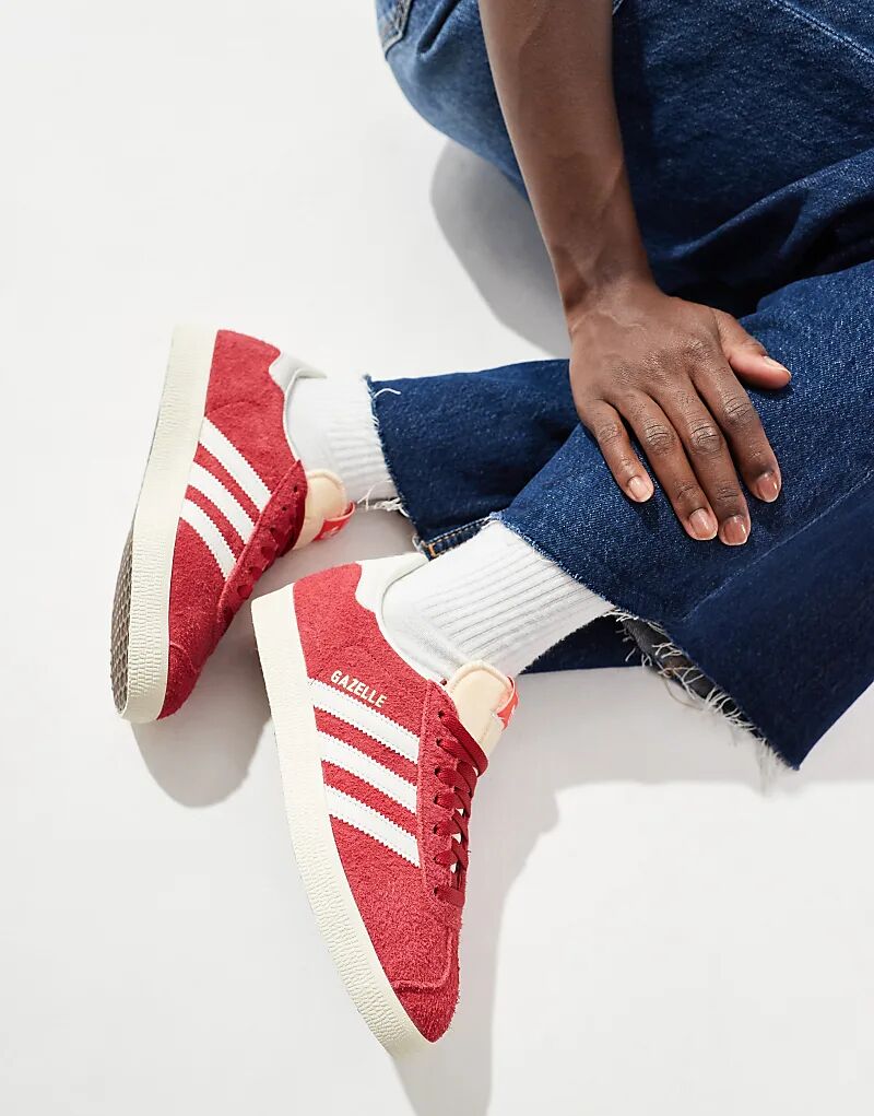

Кроссовки Gazelle красного цвета adidas Originals