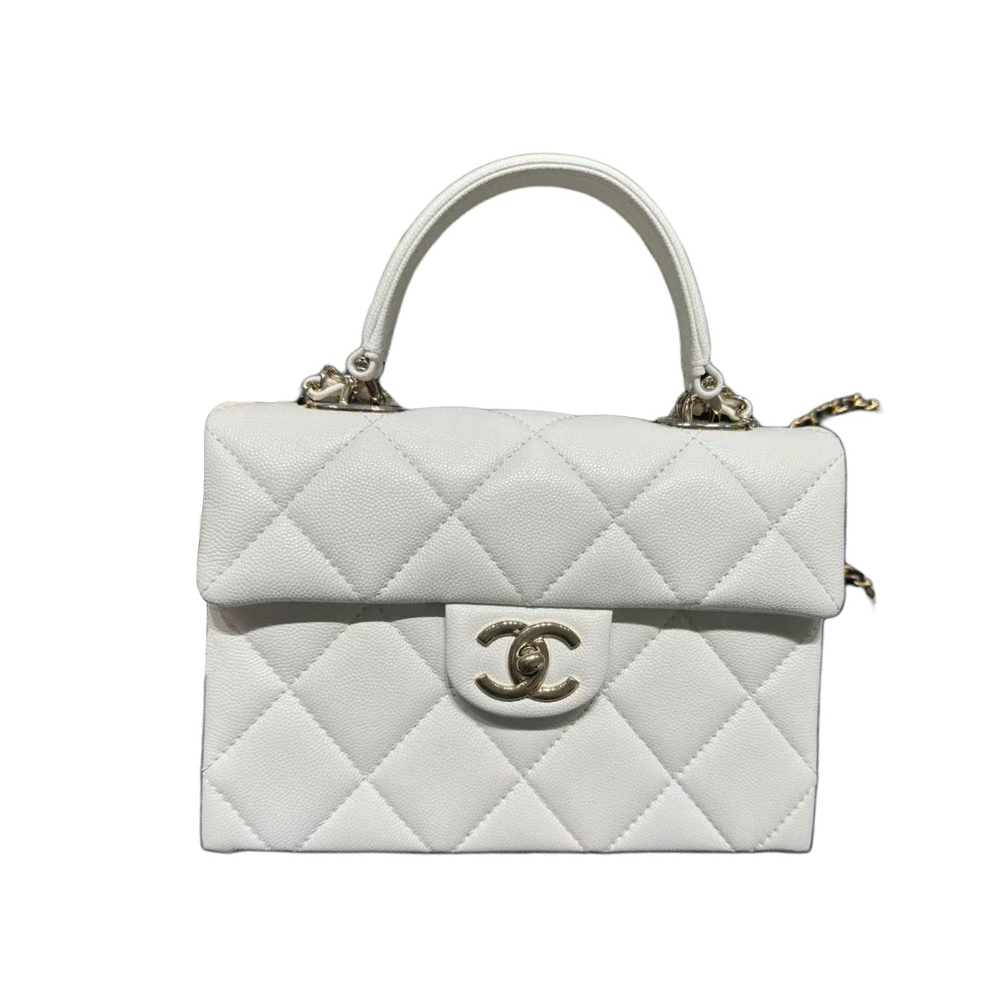 

CHANEL Кожаная сумка через плечо