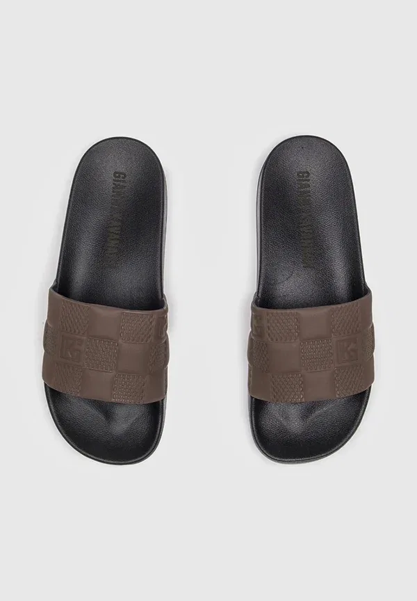 Сланцы мужские Gianni Kavanagh 3D Sliders Pool Slides, коричневый — фото 2