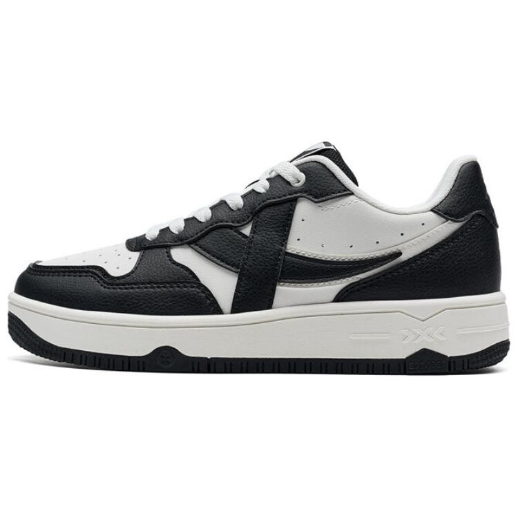 

Кроссовки XTEP Skateboard Shoes Women's Low-Top Black/Sail White, черный/белый