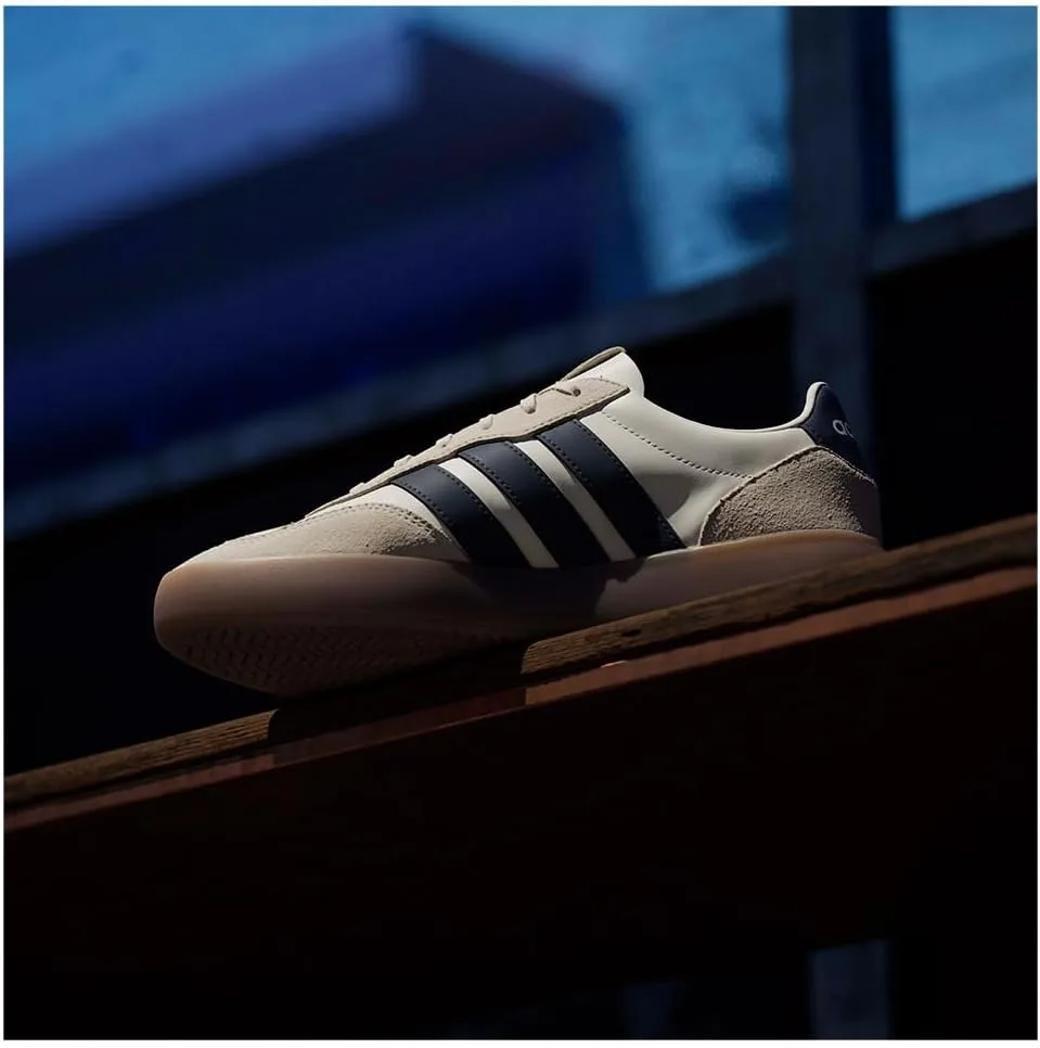 Кроссовки унисекс Adidas Barreda Decode, белый — фото 2