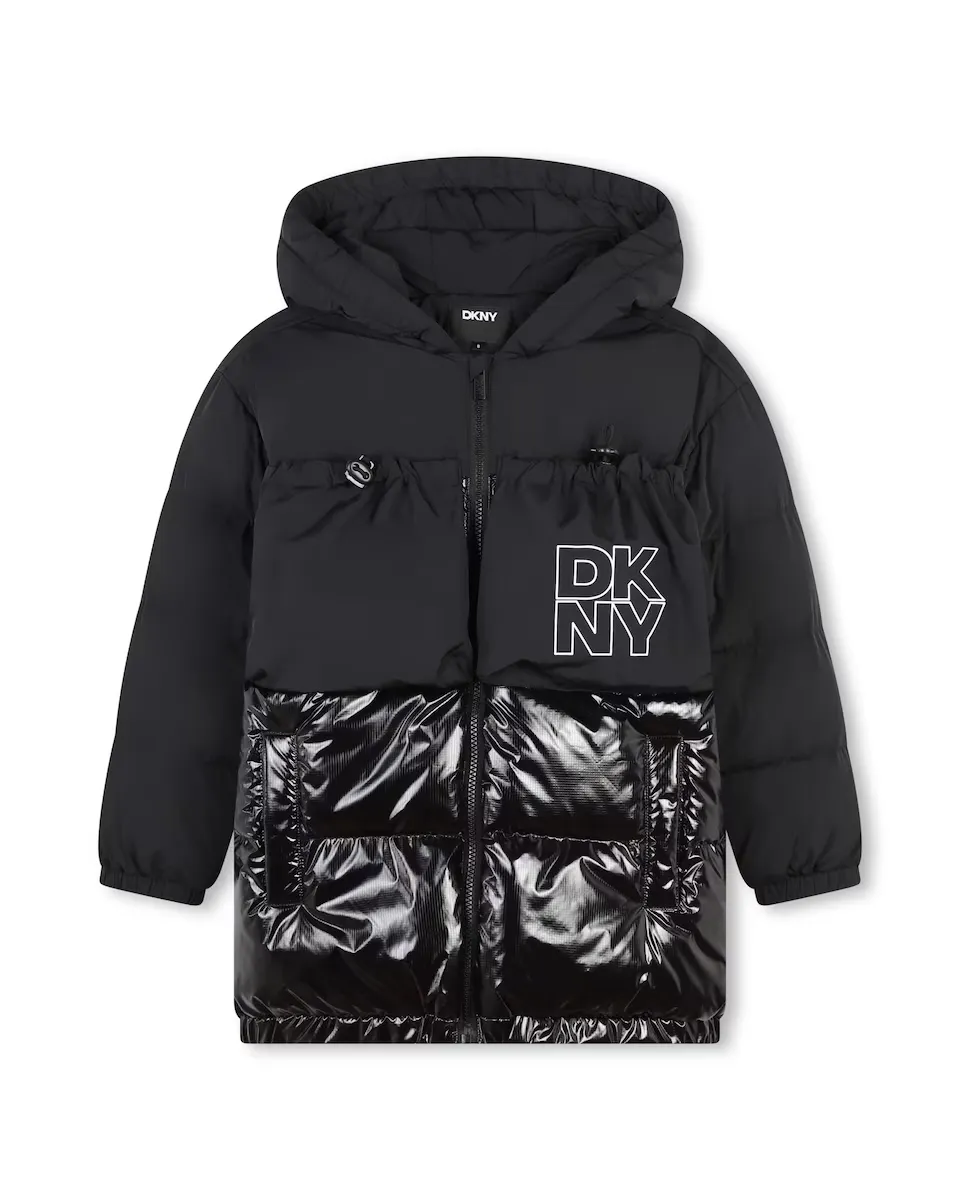 

Длинный пуховик для девочки с капюшоном и застежкой-молнией DKNY, черный