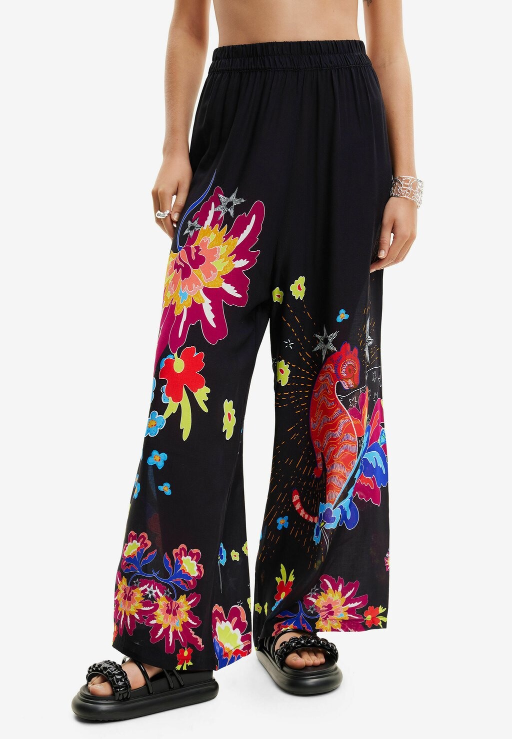 

Брюки Jungle Design Palazzo Desigual, черные