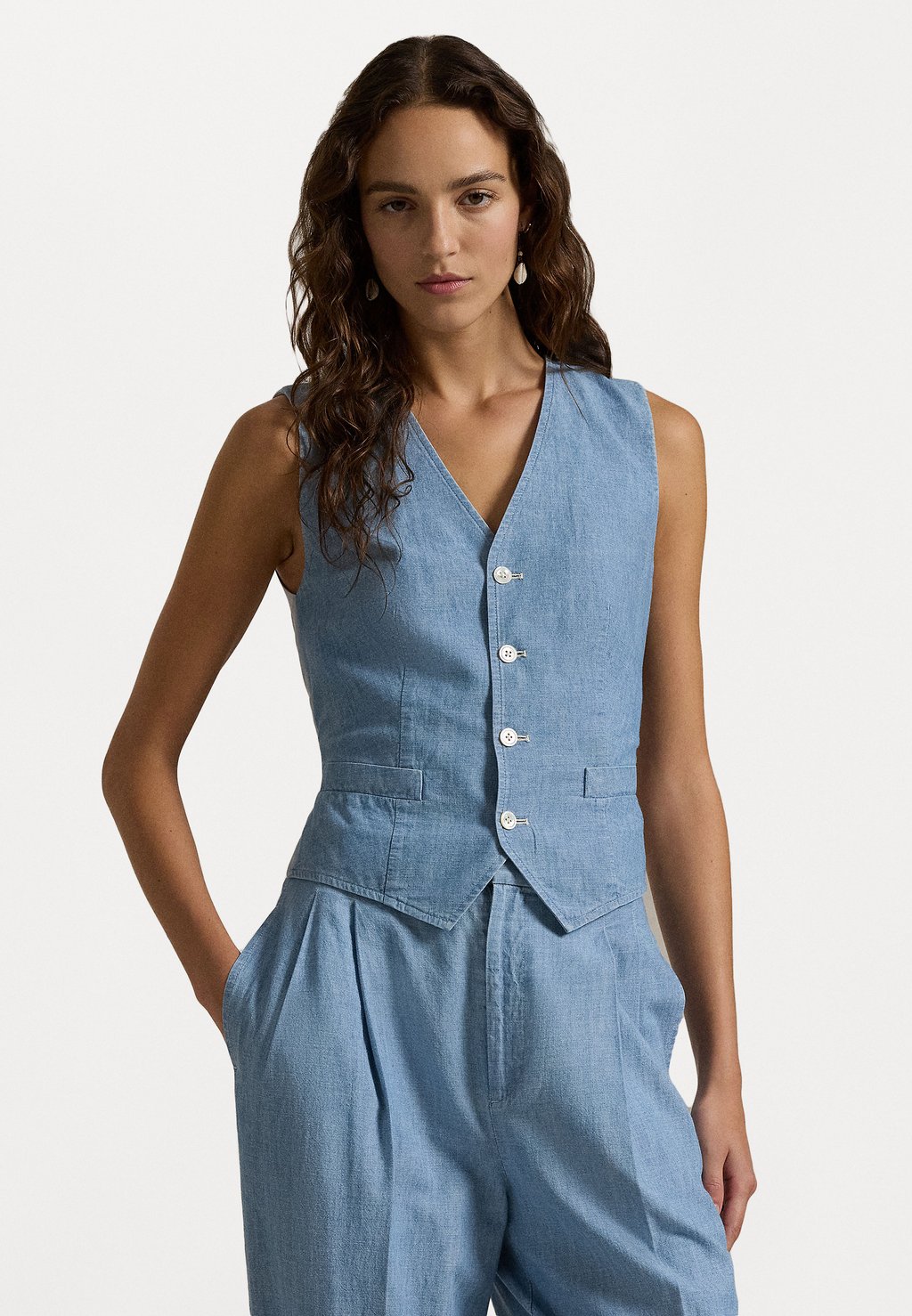 

Жилет COTTON CHAMBRAY VEST Polo Ralph Lauren, светло-голубой