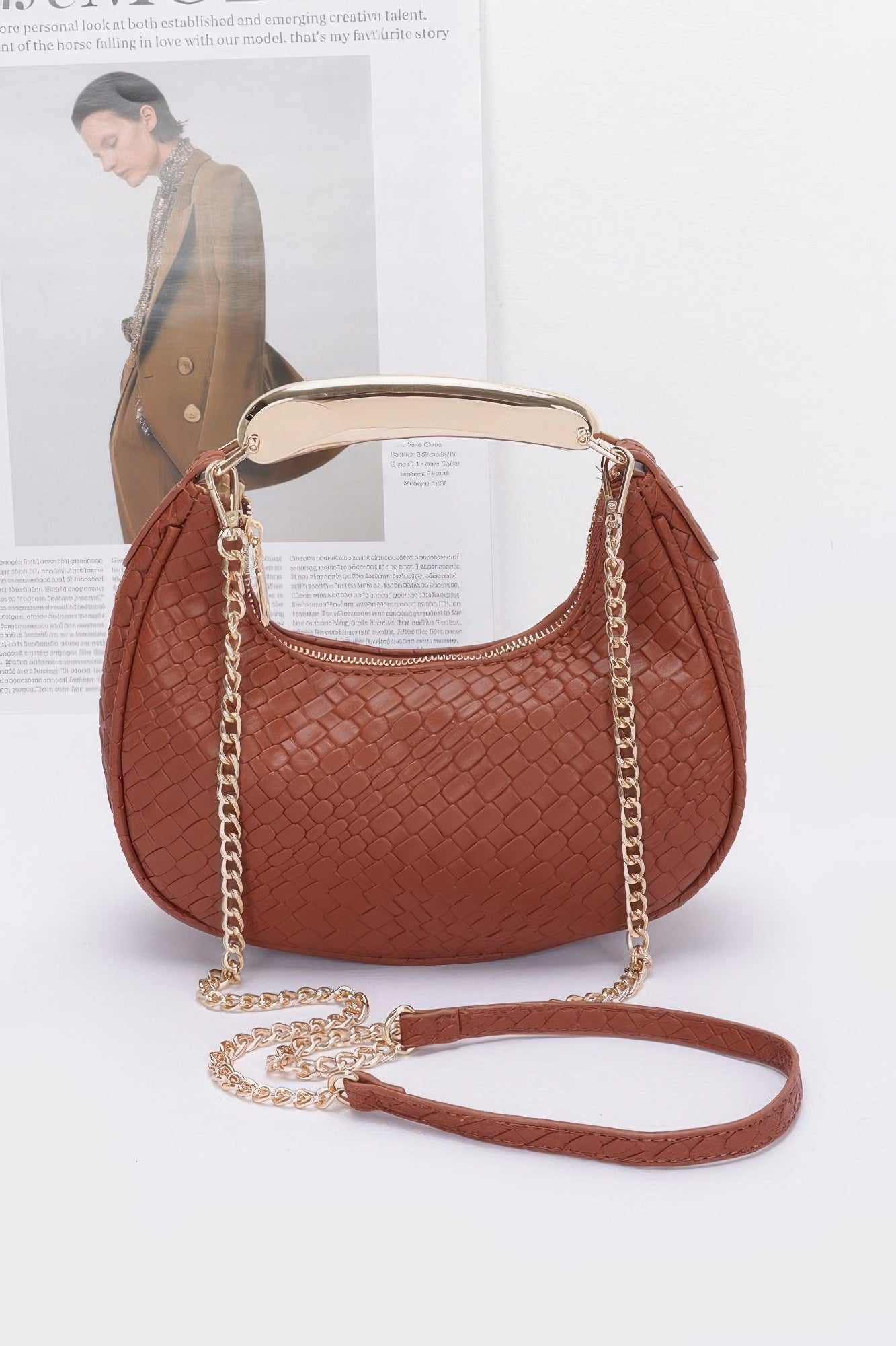 

Тисненая сумка из искусственной кожи с металлической ручкой FASHNZFAB, коричневый