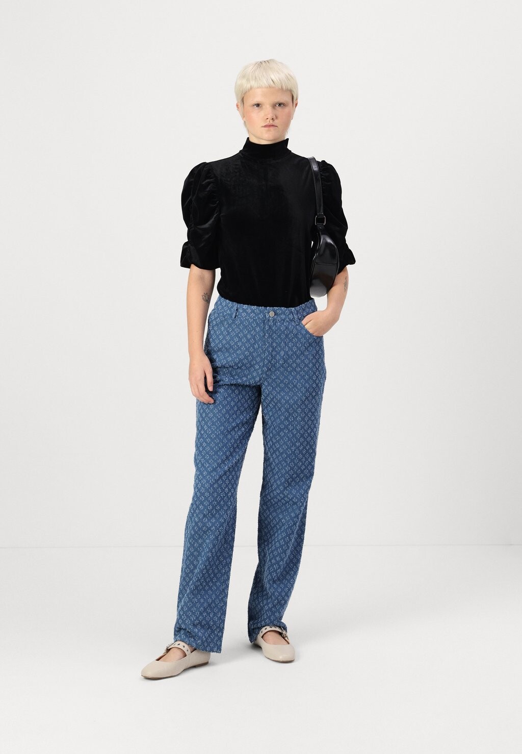 

Блуза VMEFFIE Vero Moda, черный