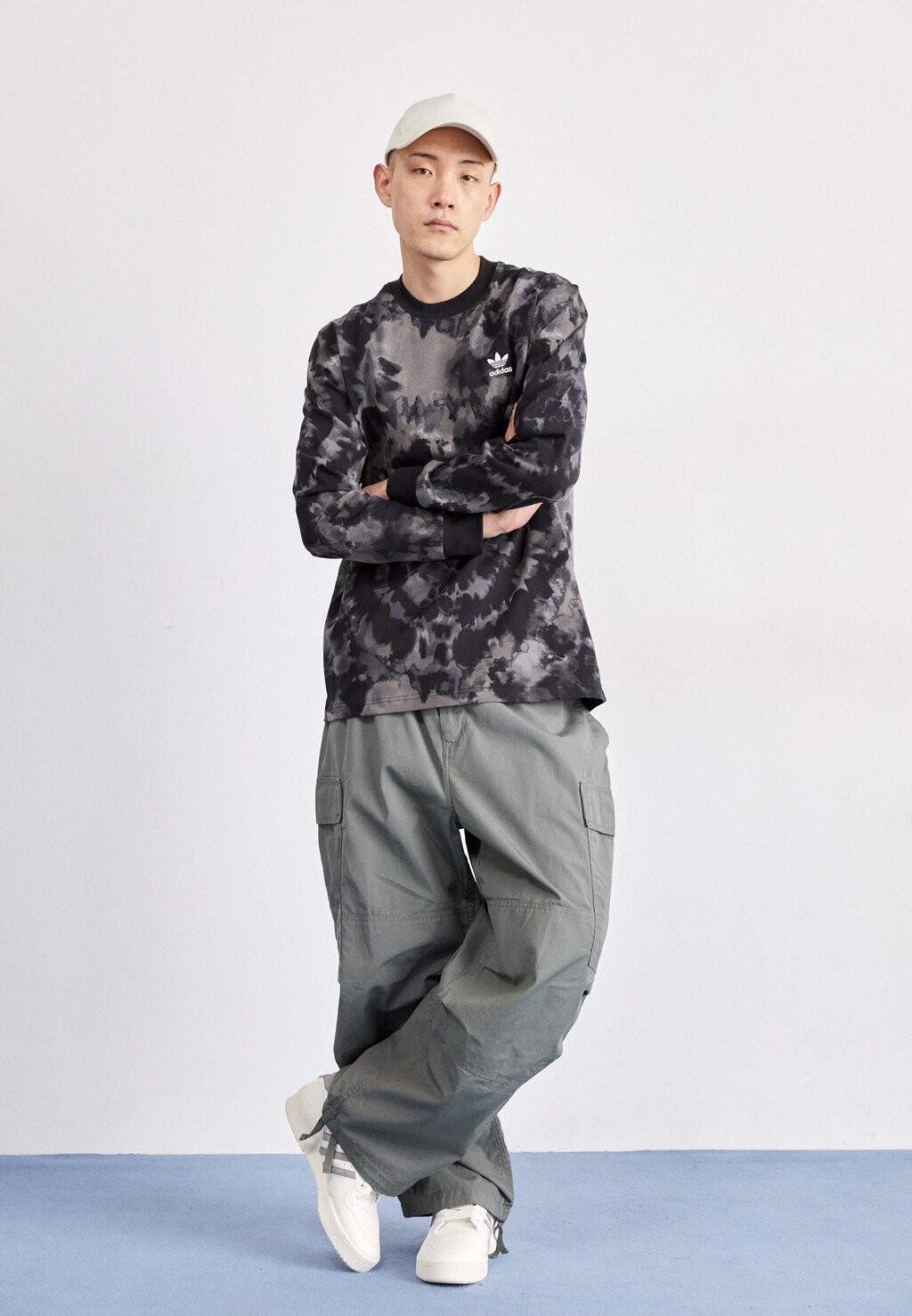 

Футболка с длинным рукавом TEE adidas, черный