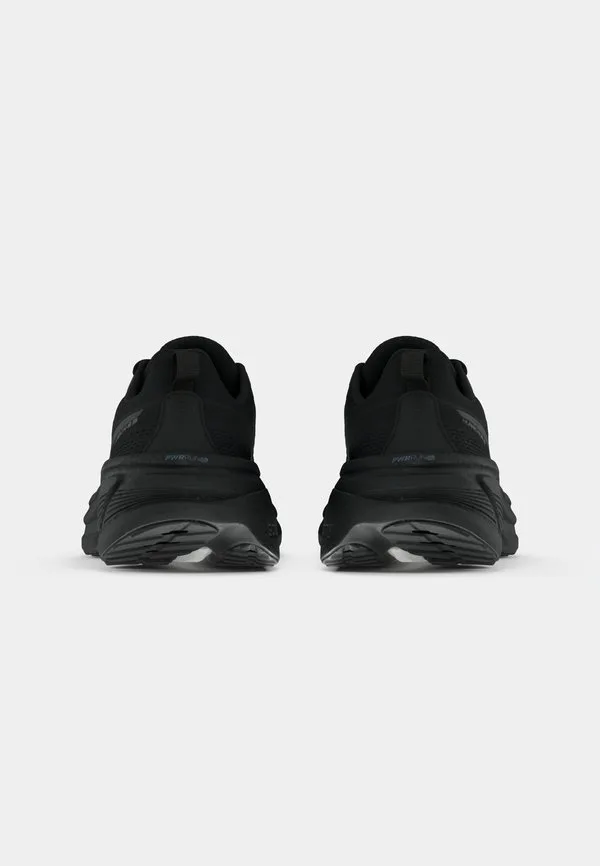 Кроссовки для бега по шоссе hurricane 25 Saucony, Triple Black — фото 4