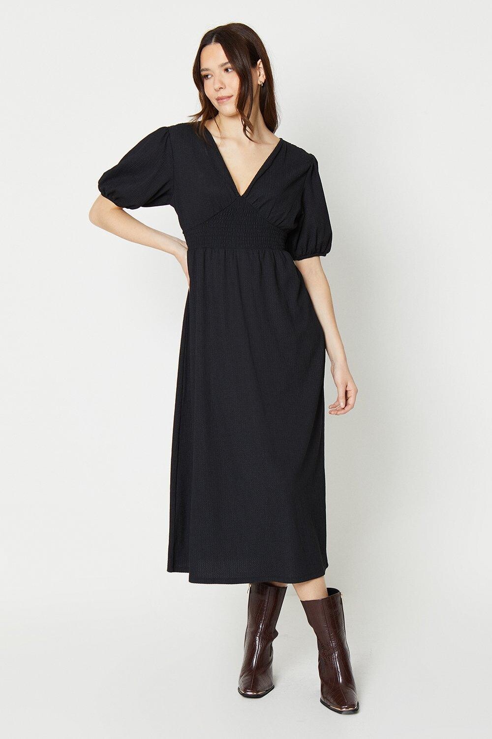 

Черное платье-миди с присборенной талией Dorothy Perkins, черный