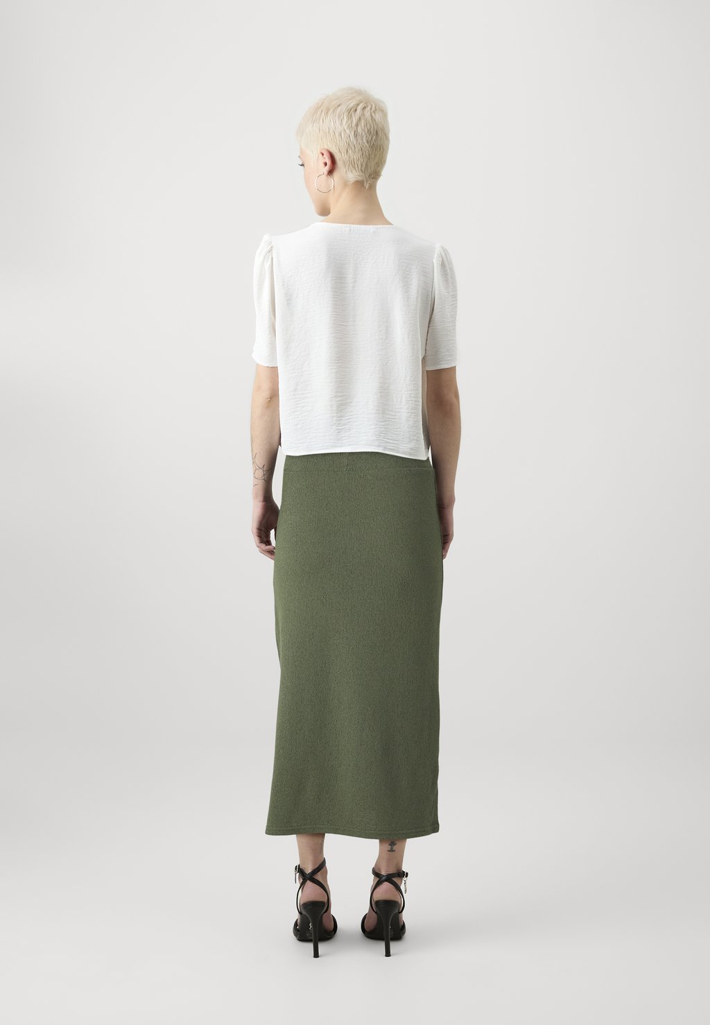 

Юбка-карандаш ONLRIE MIDI SKIRT ONLY Petite, оливковый