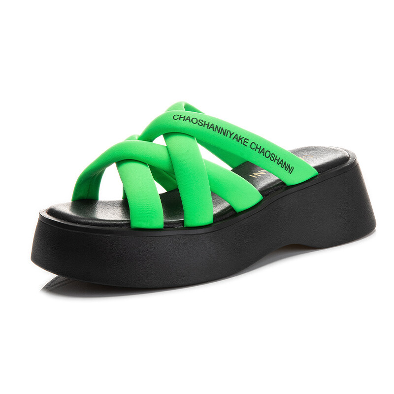 

Шлепанцы женские A Fairy Tale Of A Pair Of Shoes, черный