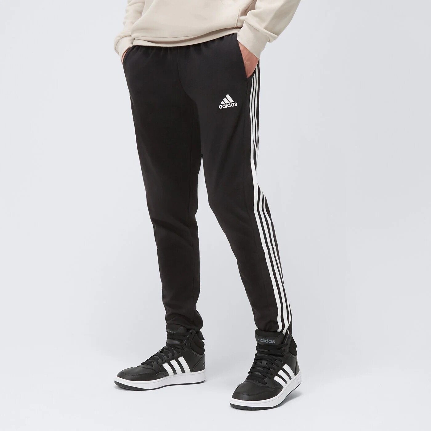 

Брюки спортивные Adidas с логотипом, черный