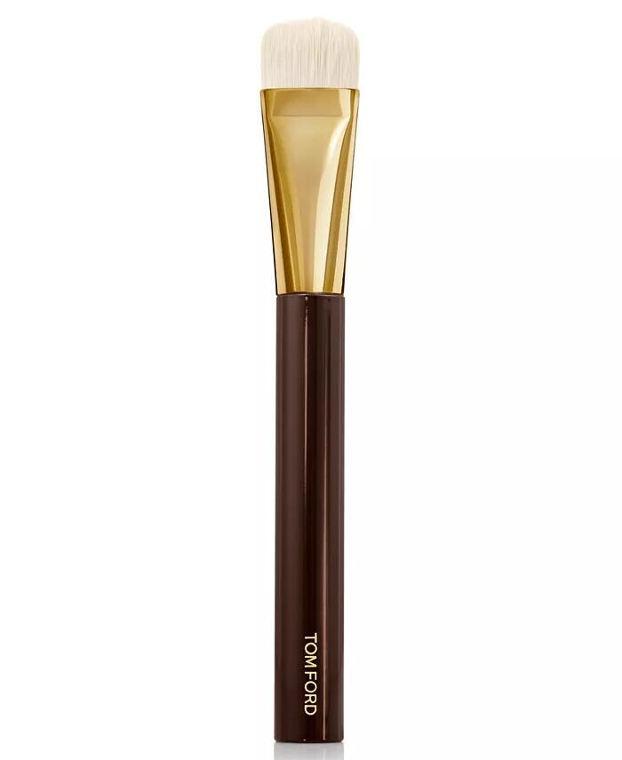 

Кисть для растушевки и освещения 04 Tom Ford