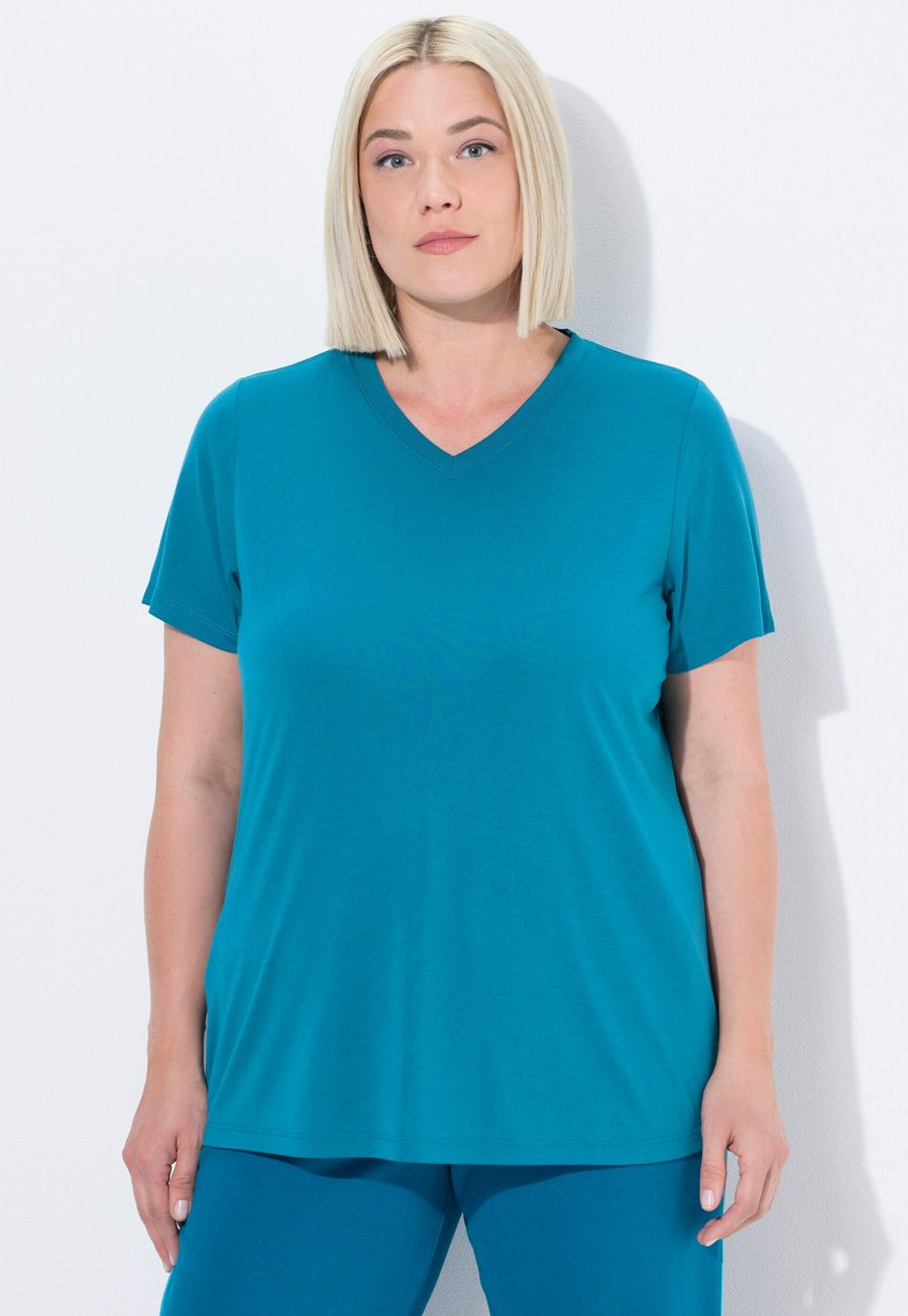 

Футболка Ulla Popken FUNKTIONS ANTIBAKTERIELL V-AUSSCHNITT HALBARM, Blue, Синий, Футболка Ulla Popken FUNKTIONS ANTIBAKTERIELL V-AUSSCHNITT HALBARM, Blue