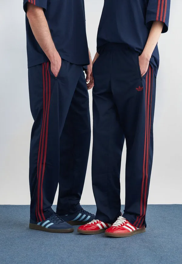 Спортивные штаны firebird Adidas Originals, Night Indigo/Better Scarlet