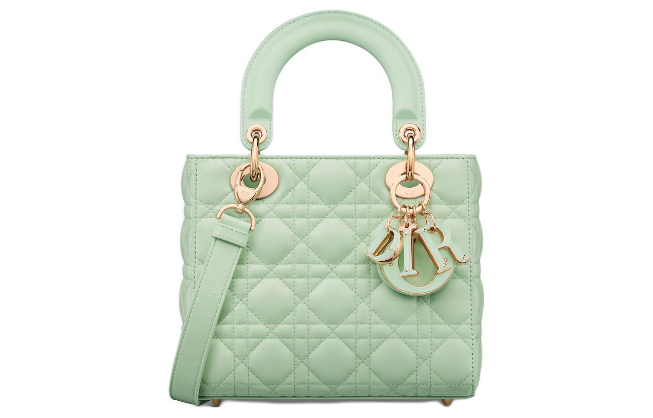 

DIOR Сумка Леди Каннаж из ягненка