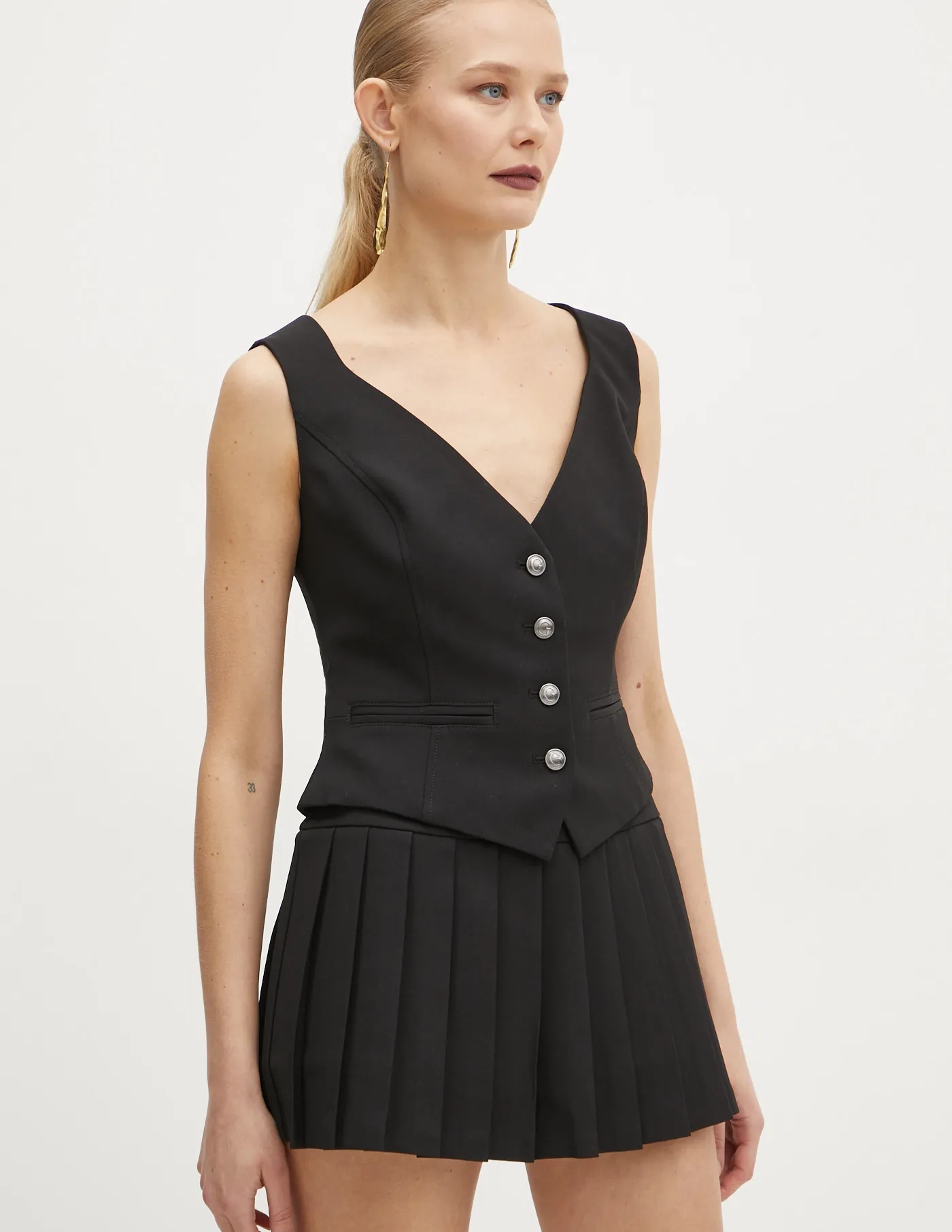 

Жилет Guess, черный