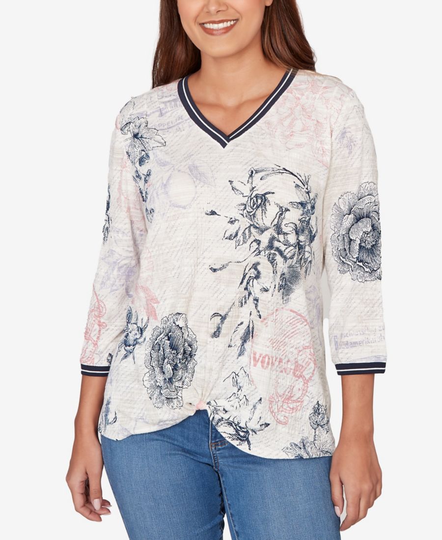 

Вязаный топ с закрученным передом и небольшим ботаническим принтом Ruby Rd, Navy white