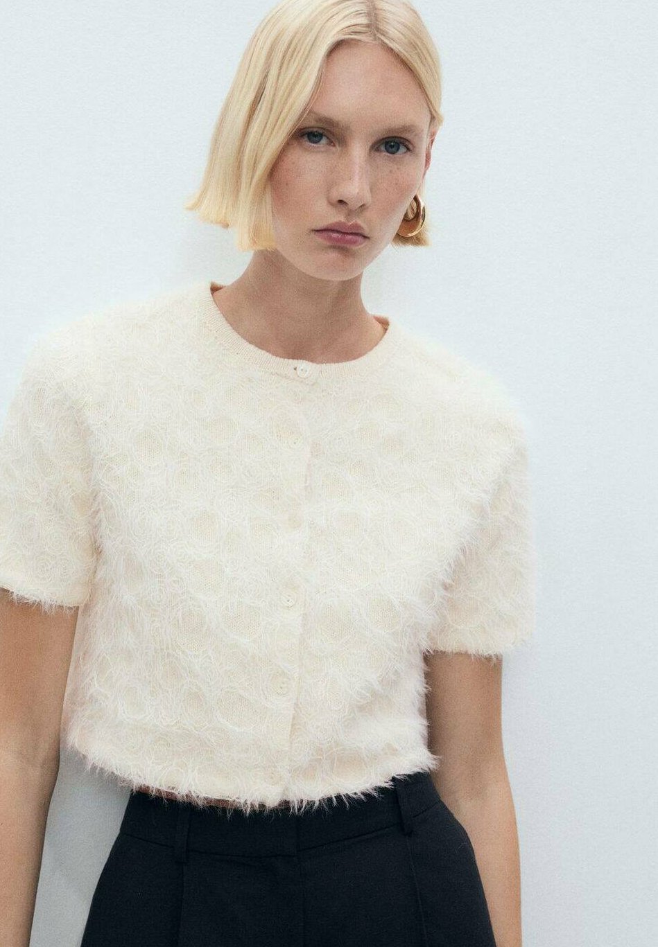 

Кардиган CROPPED Mango, бежевый