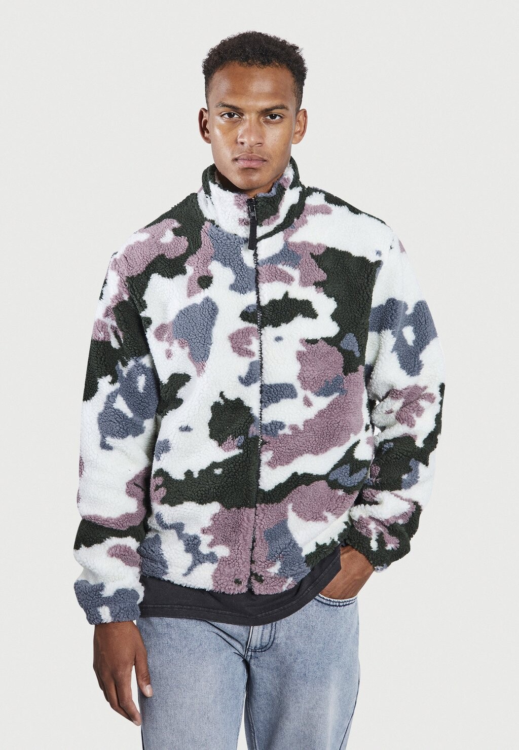 

Толстовка Redefined Rebel ГАРРИ, цвет camo