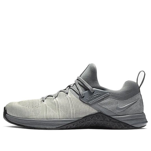 

Кроссовки metcon flyknit 3 Nike, серый