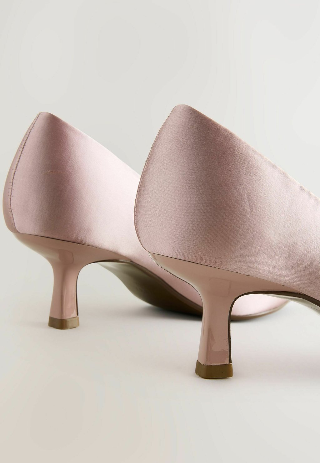 Классические туфли на каблуке REGULAR FIT - FOREVER COMFORT BRIDESMAID COURTS Next, розовый — фото 4