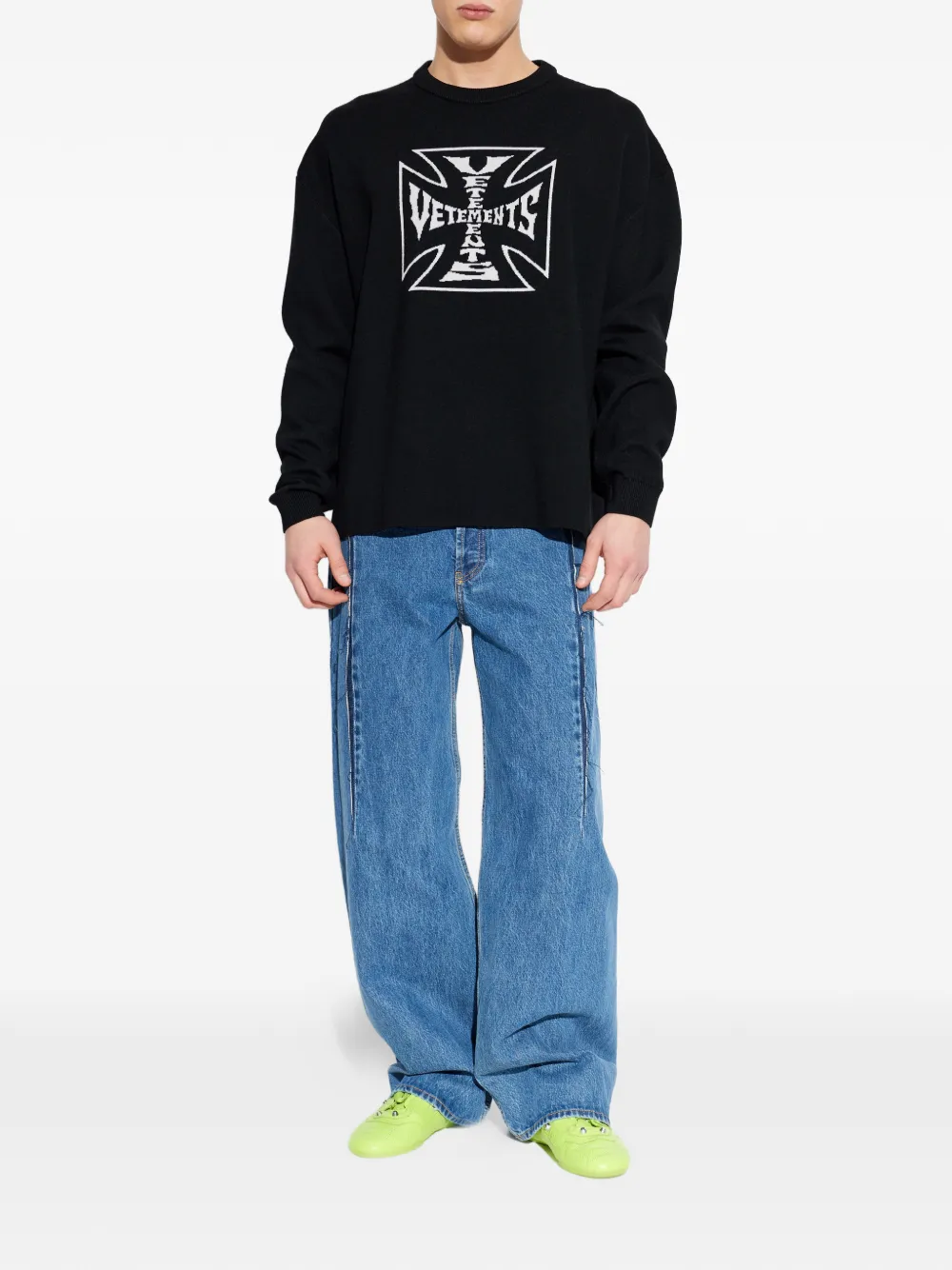 Графичный шерстяной свитер Vetements, черный — фото 2